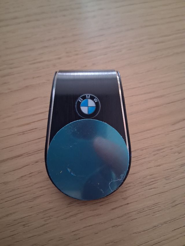 Soporte magnético BMW