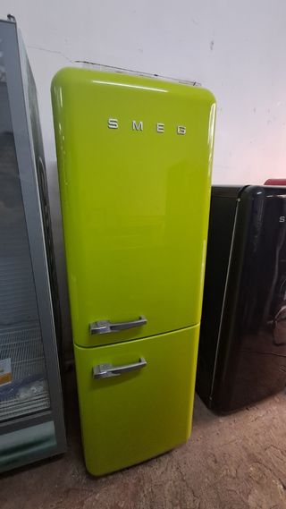 Nevera Smeg Verde