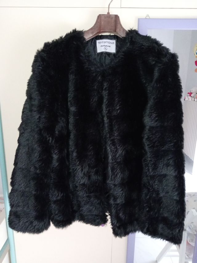 Pellicciotto Terranova Nero Taglia XL. Nuovo.
