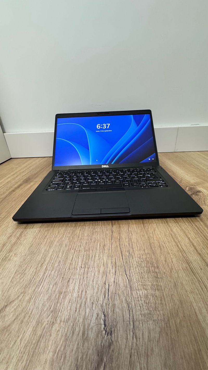 Dell Latitude 5401 16 RAM/ i5 / 256 SSD Win 11