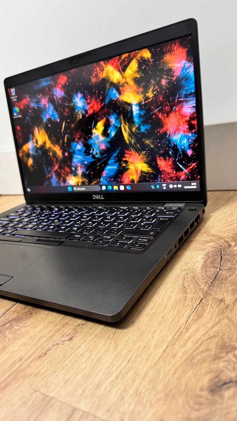 Dell Latitude 5401 16 RAM/ i5 / 256 SSD Win 11 afbeelding 3