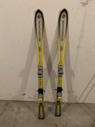 Sci Rossignol 140cm con bastoncini