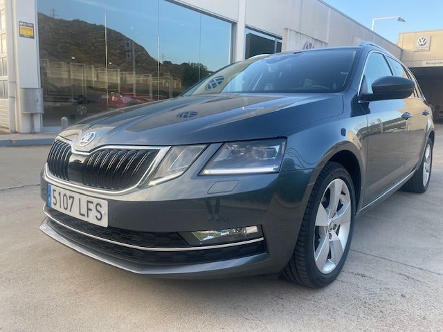 Skoda Octavia Combi 2.0Tdi 150 Style Manual