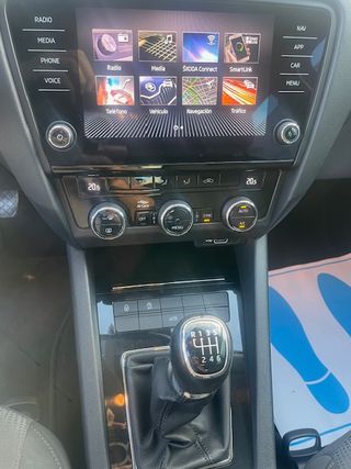 Skoda Octavia Combi 2.0Tdi 150 Style Manual