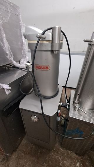 Embutidora industrial MAICA