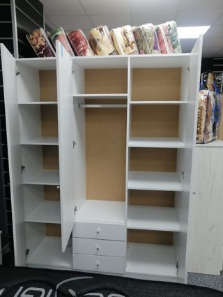 Armarios roperos nuevos en oferta! 1.50x2M