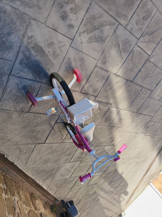 Bicicleta infantil rosa