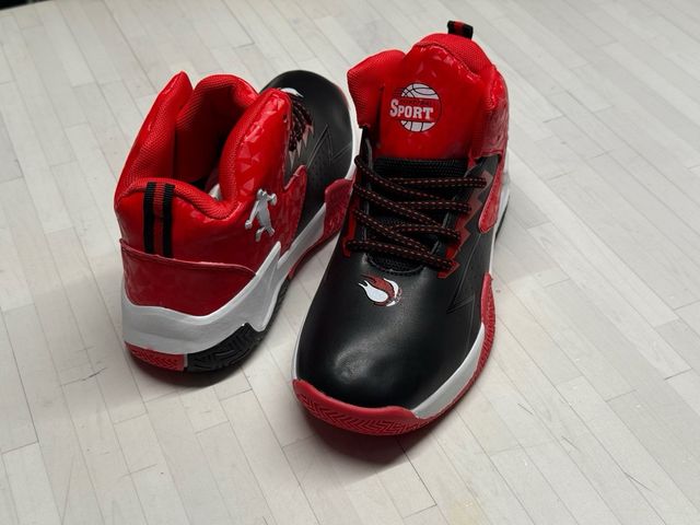 Zapatillas deportivas niño talla 39