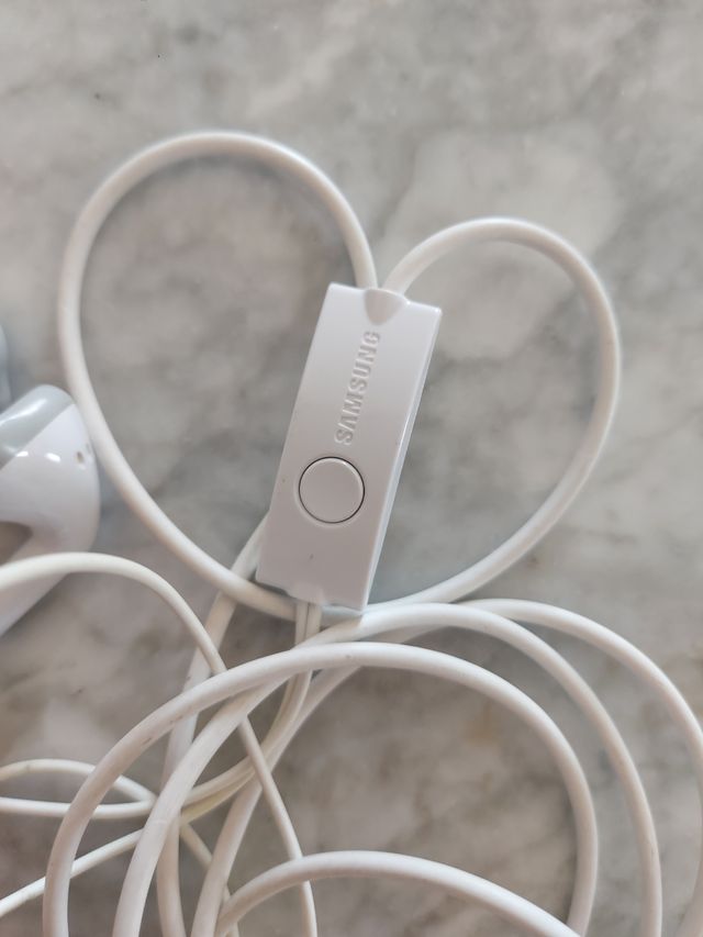 Cuffie Samsung Bianche