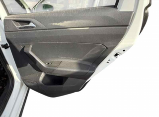 GUARNECIDO PUERTA TRASERA DERECHA VOLKSWAGE