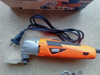 Armour & Danforth Multifunzione 220W