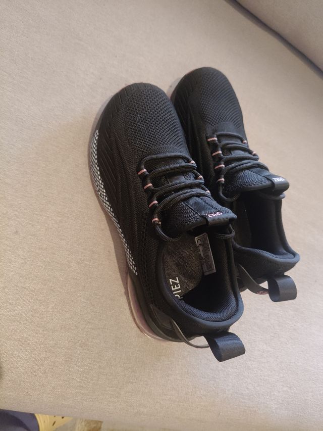 Zapatillas SPIEZ negras