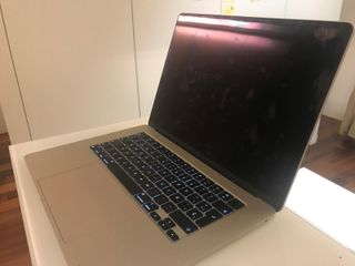 MacBook Air 15 M3 2024