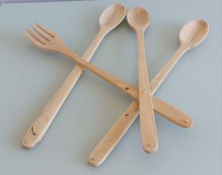 UTENSILIOS DECORATIVOS DE BOJ (15€ CADA UNA)
