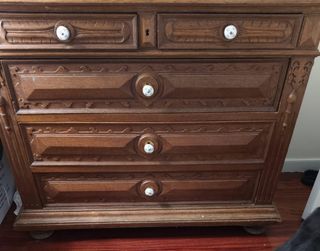 Cómoda de madera maciza