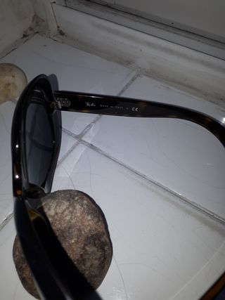 ***Ocasión. Ray-Ban Jackie OHH II RB4098