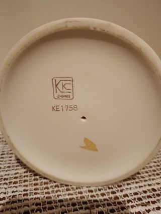 Figura Porcelana K.K. Crown China Niña y Perro