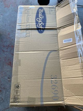 Perchero de barra con ruedas - Amazon Basics