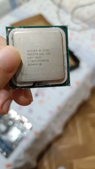 Procesador Intel Pentium E5200 Dual-Core 2.5GHz