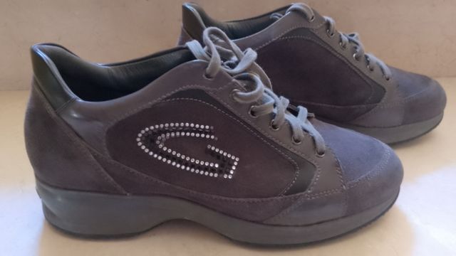 Scarpe Guardiani Donna..con lacci grigio/argento