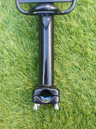 Portabultos para tija de sillín. Bikepacking