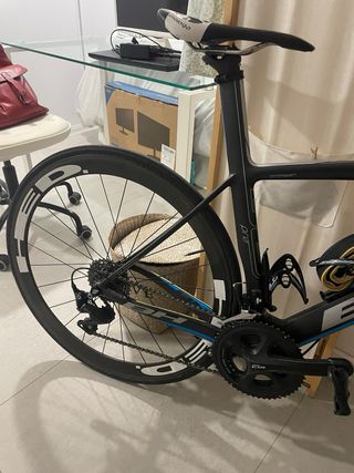 Bicicleta de carretera BH G6 Pro. Talla 52.
