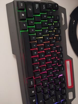 Teclado y ratón gaming