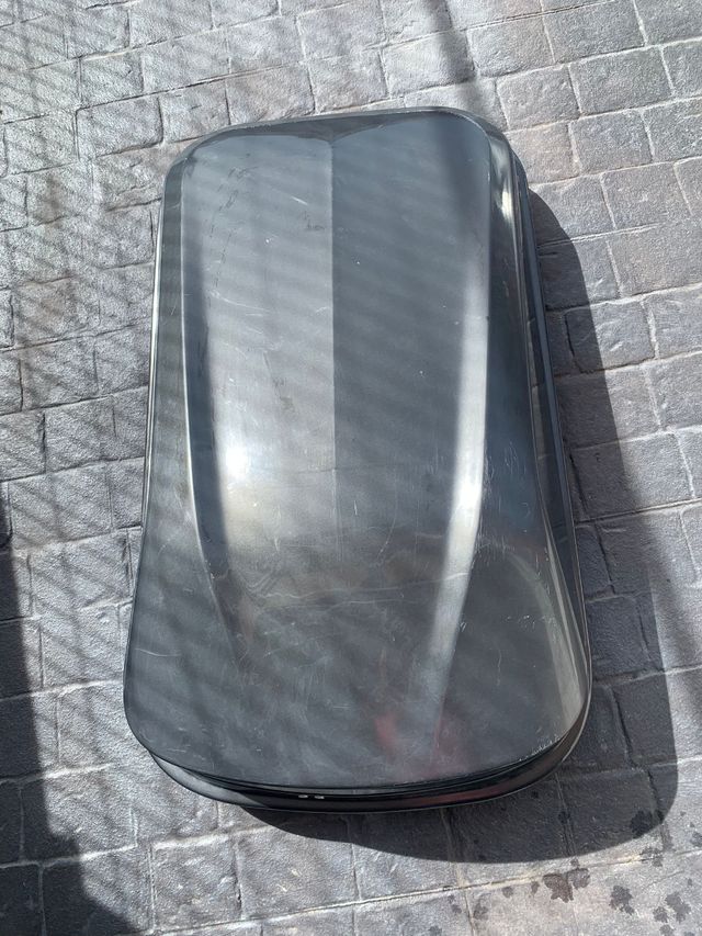 Portaequipajes 320L con cerradura y segurida