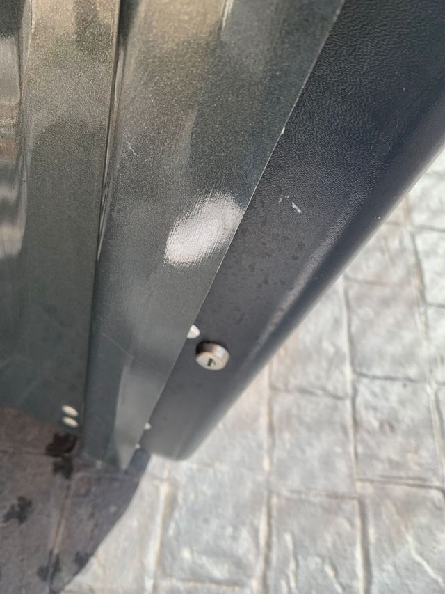 Portaequipajes 320L con cerradura y segurida