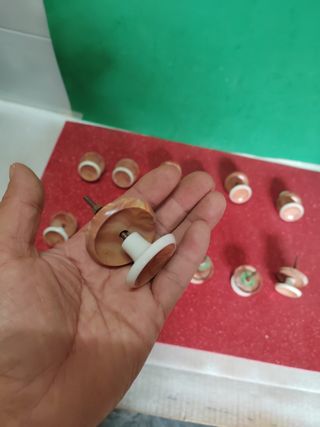 Tiradores Vaquelita Rubi Años 70 L- 19.