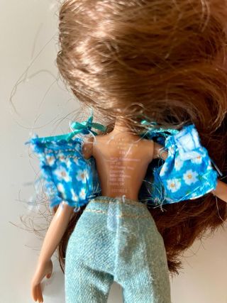 Muñeca Bratz con bolso y zapatos