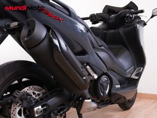 YAMAHA T-MAX 560