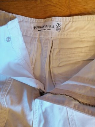 Pantalón cargo blanco Stradivarius chica