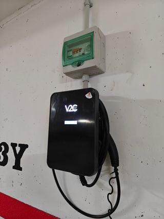 Cargador Coche Eléctrico V2C