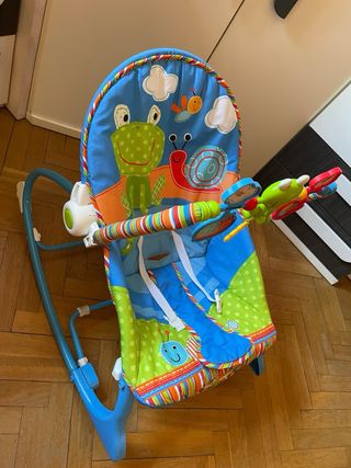 Hamaca bebé Fisher Price con vibración y sonido