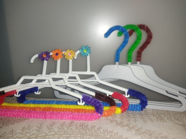 3 lotes Perchas alegres para niñ@s especial regalo