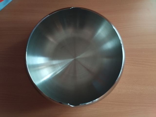 Ciotola AMC in metallo