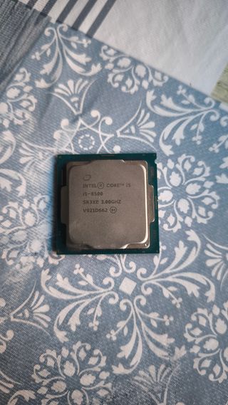 Procesador Intel i5 8500
