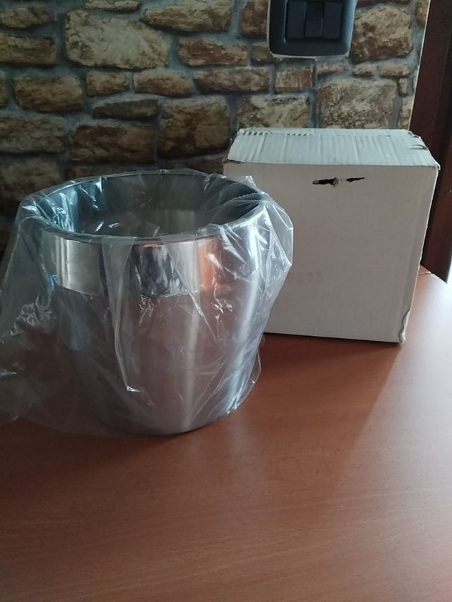 Bellissimo e raffinato Cestello Ghiaccio AMC