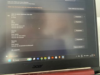 Computer portatile Acer Nitro AN515-54 I7 nero/rosso da 15»