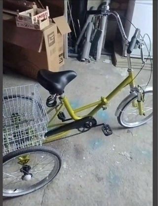 Triciclo Amarillo 20