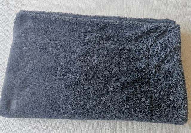 Manta sofá gris de pelo 170x130 cm