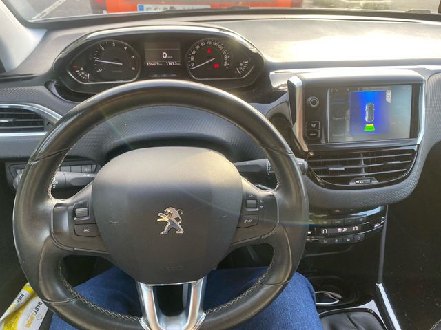 Peugeot 2008 2014