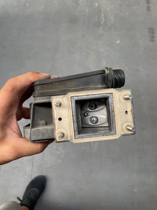 Caudalímetro BMW E30 en buen estado