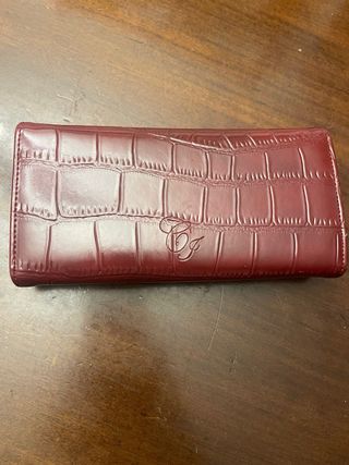 Portafoglio Carpisa bordeaux con borchie