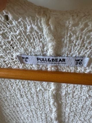 Chaqueta blanca Pull&Bear