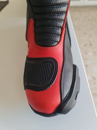 Botas Lobo y Casco LS2