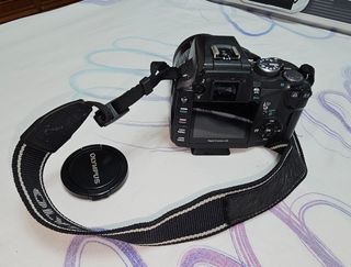 Olympus E-500 + Objetivo