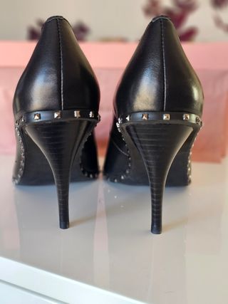 Zapatos de tacón Alma en Pena negros talla 40