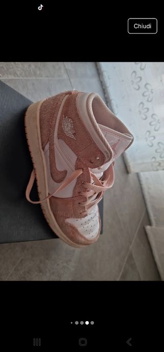 Jordan rosa e bianche